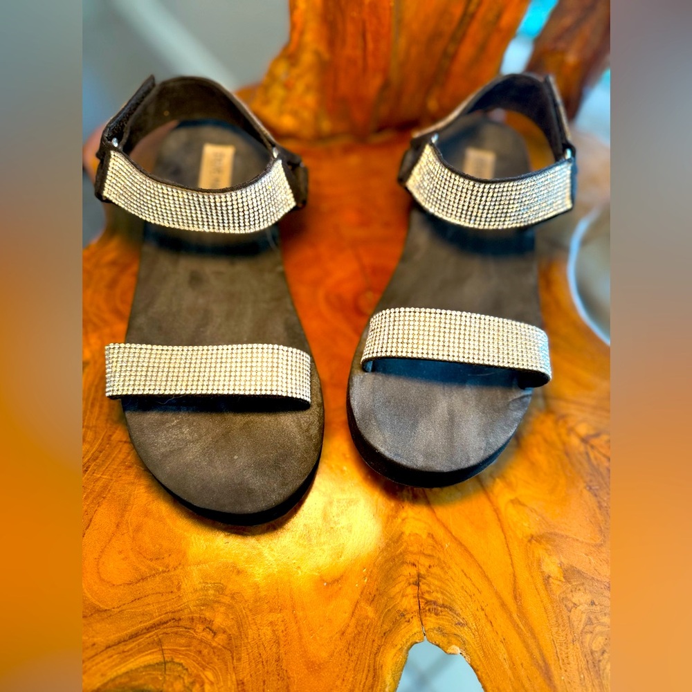 Steve Madden Rhinestone Sandals size 7